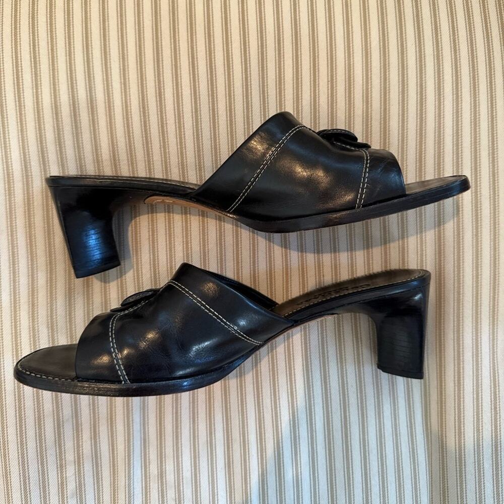 Cole Haan 90s Y2K Country Black Leather Open Stitch Heels - Picture 3 of 4